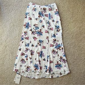 abercrombie white floral dipped waist midi skirt